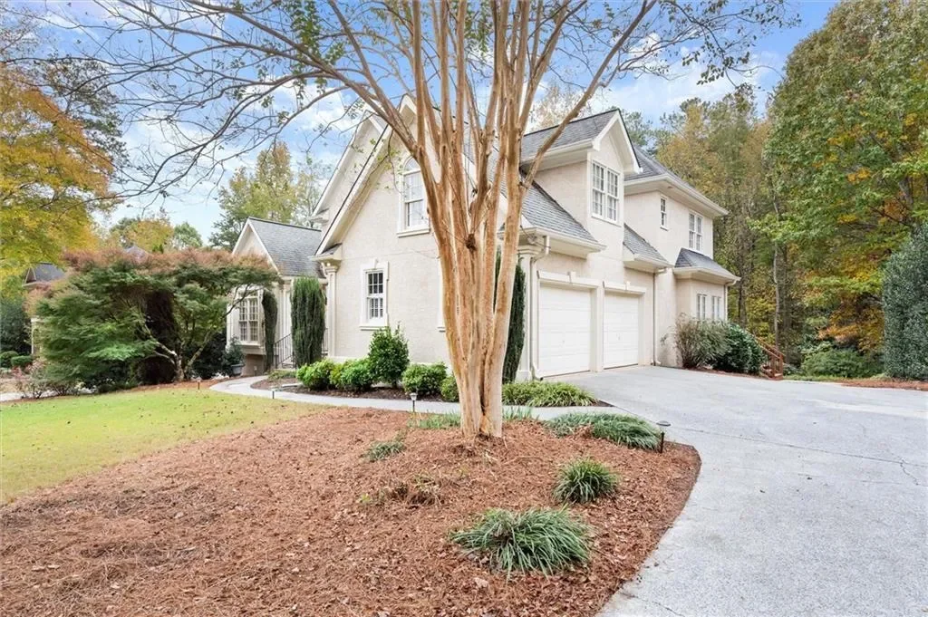 5362 Thornapple Lane, Kennesaw, Georgia, United States. - Photo 2