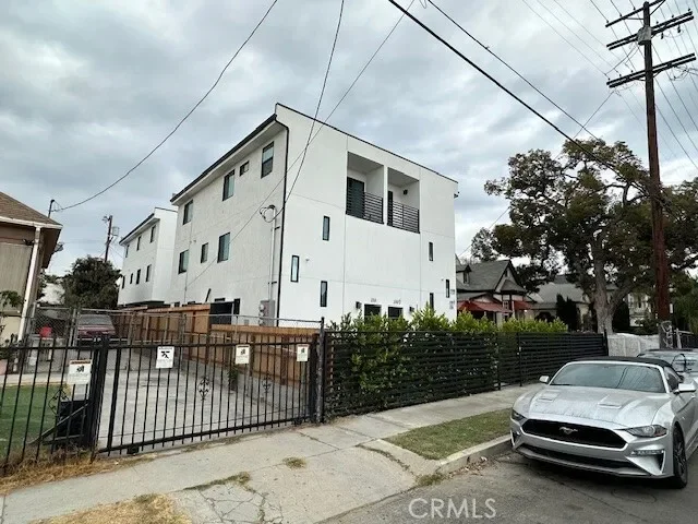 235 E 29th Street, LOS ANGELES, CA 90011, Los Angeles, California, United States. - Photo 39