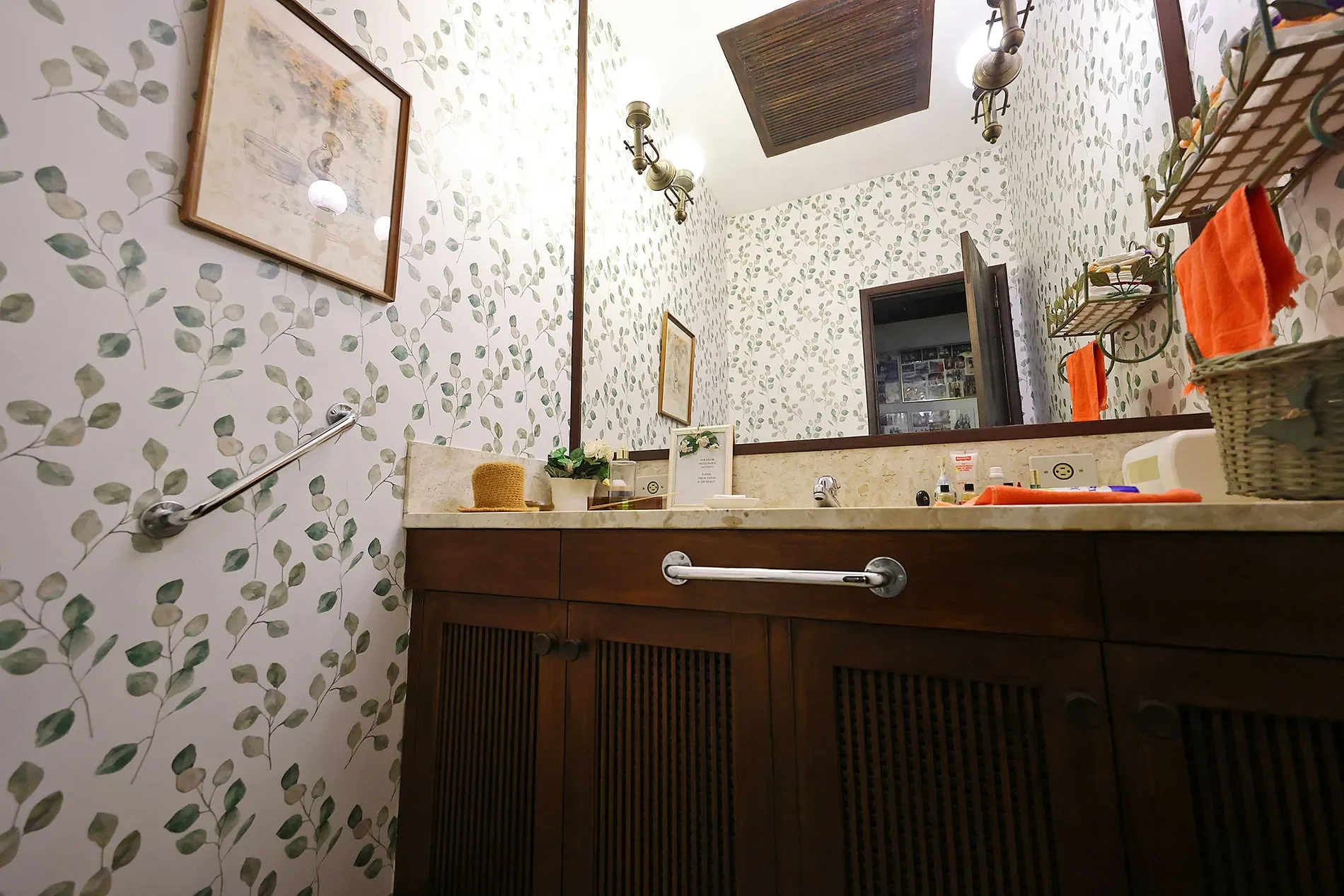 Gallery photo 3