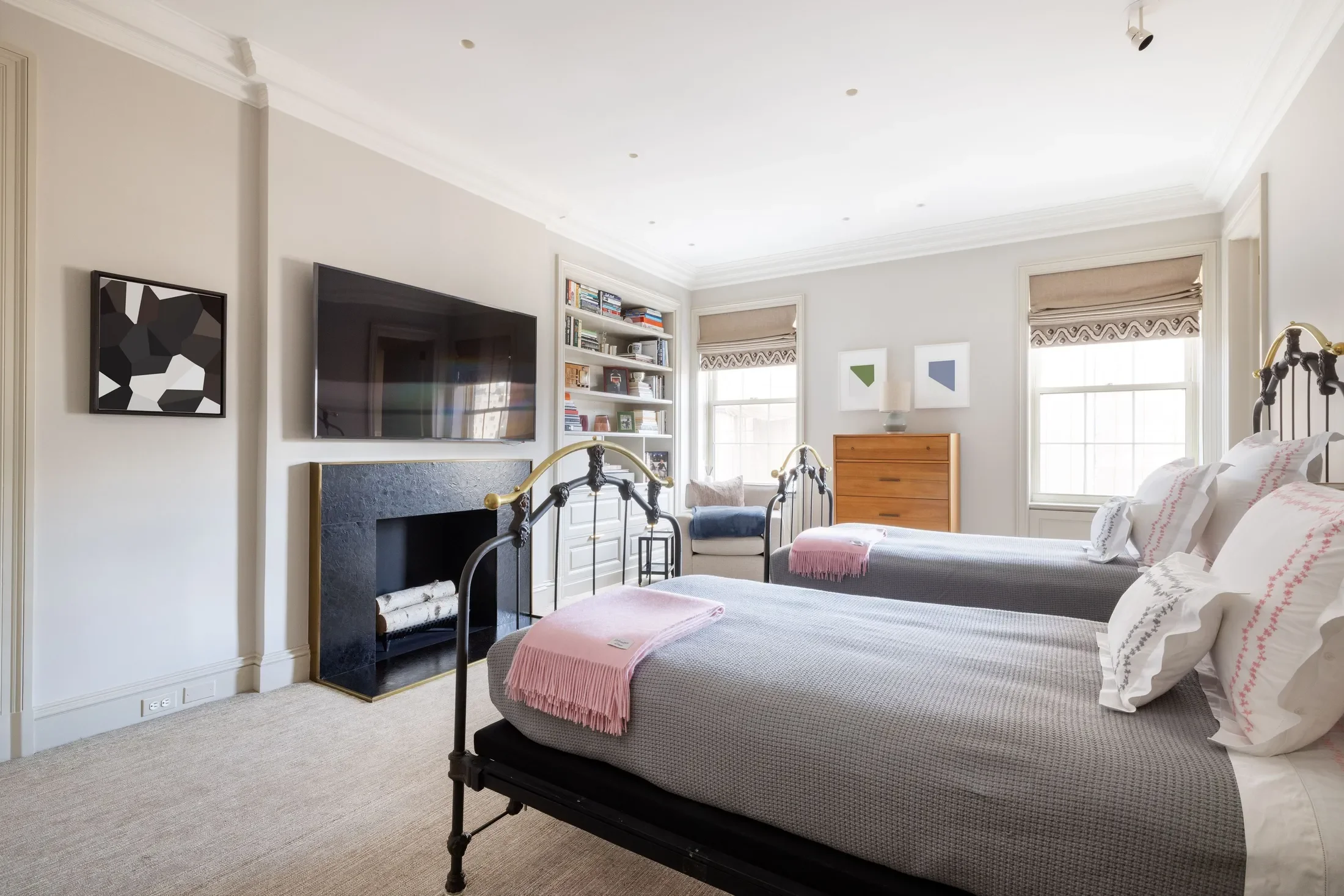 720 Park Avenue 10A, New York, NY 10021, New York, New York, United States. - Photo 19