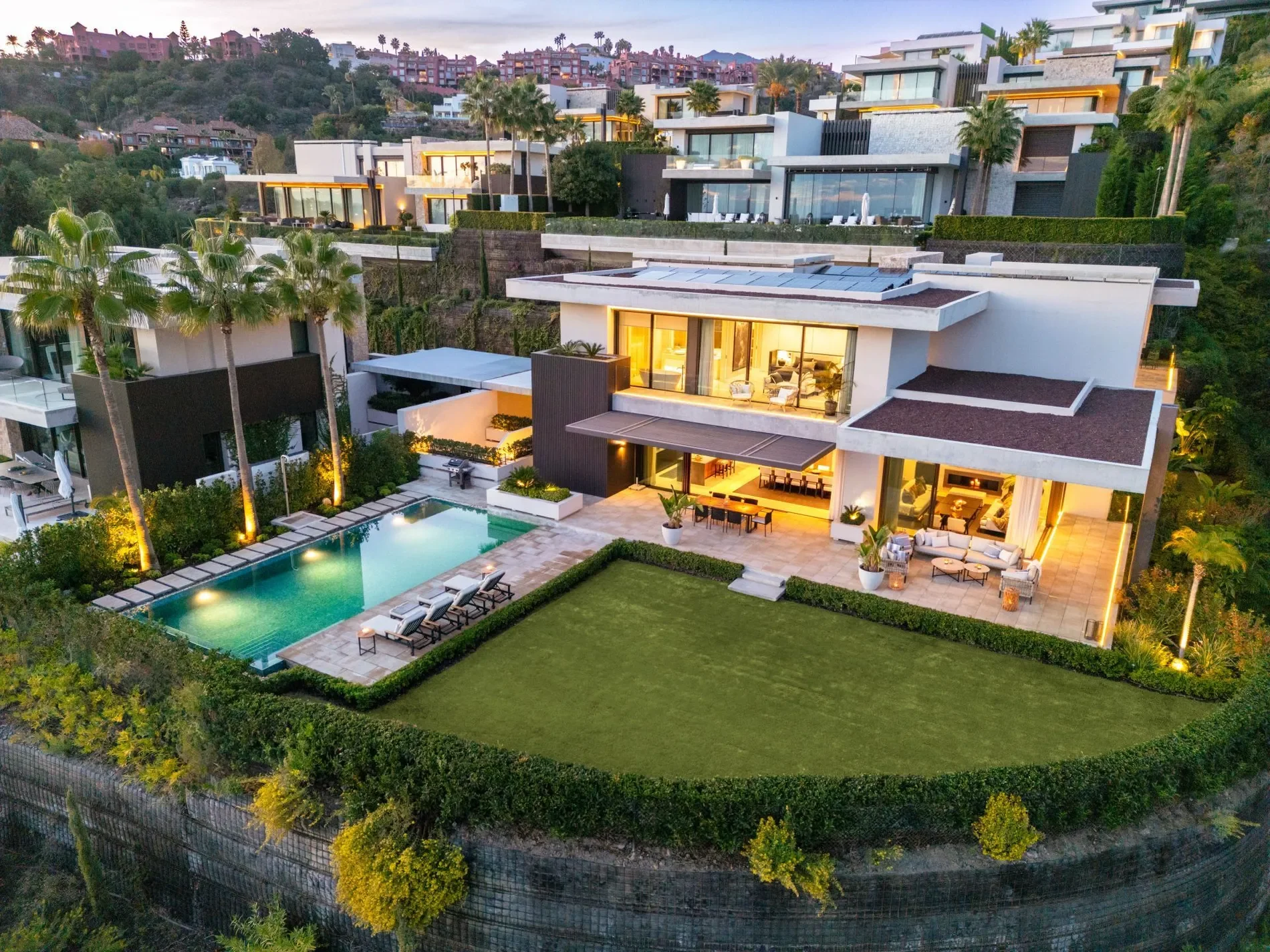 Exterior photo 11