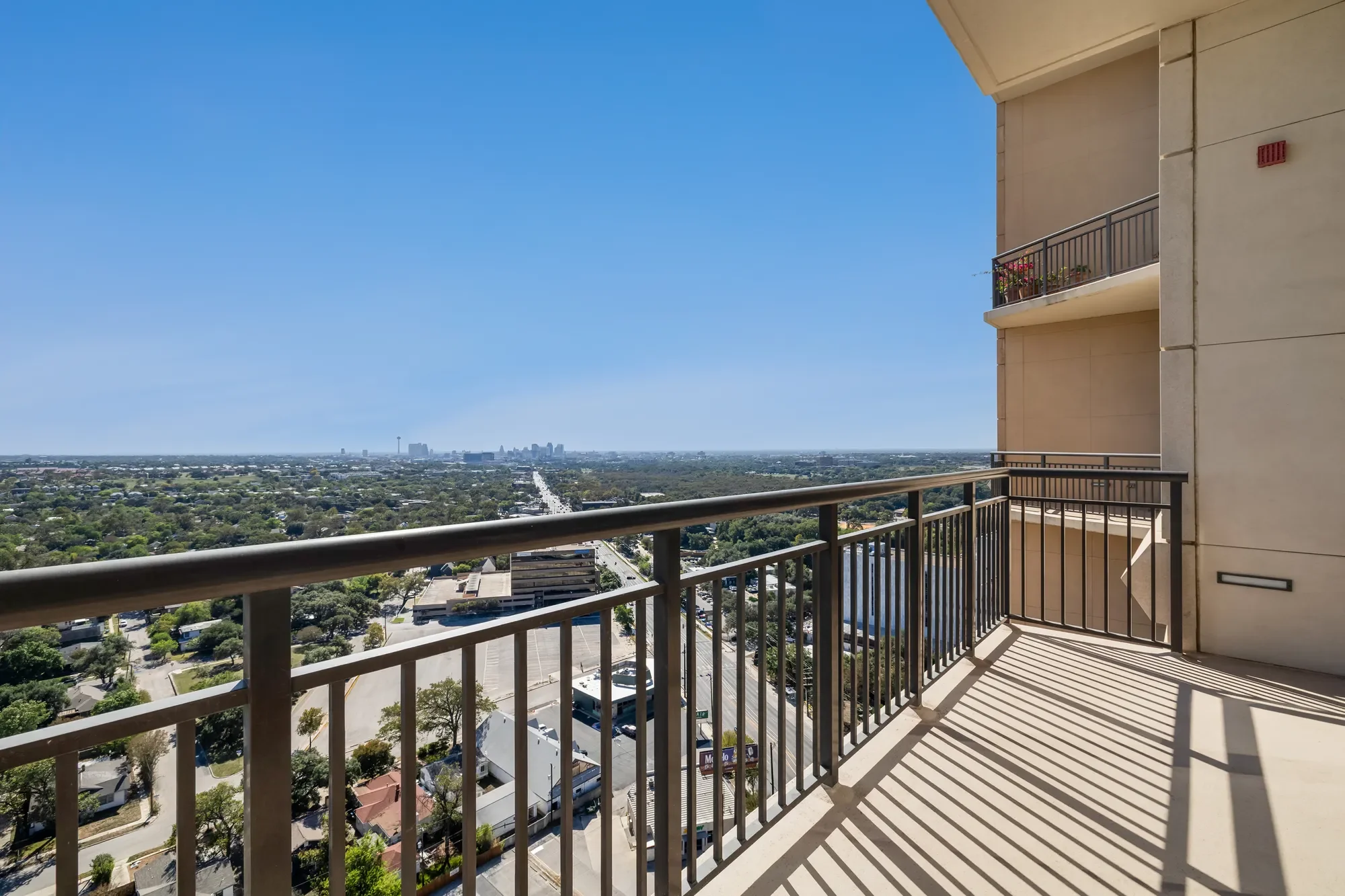 4242 Broadway Unit #2001, San Antonio, TX 78209, San Antonio, Texas, United States. - Photo 17