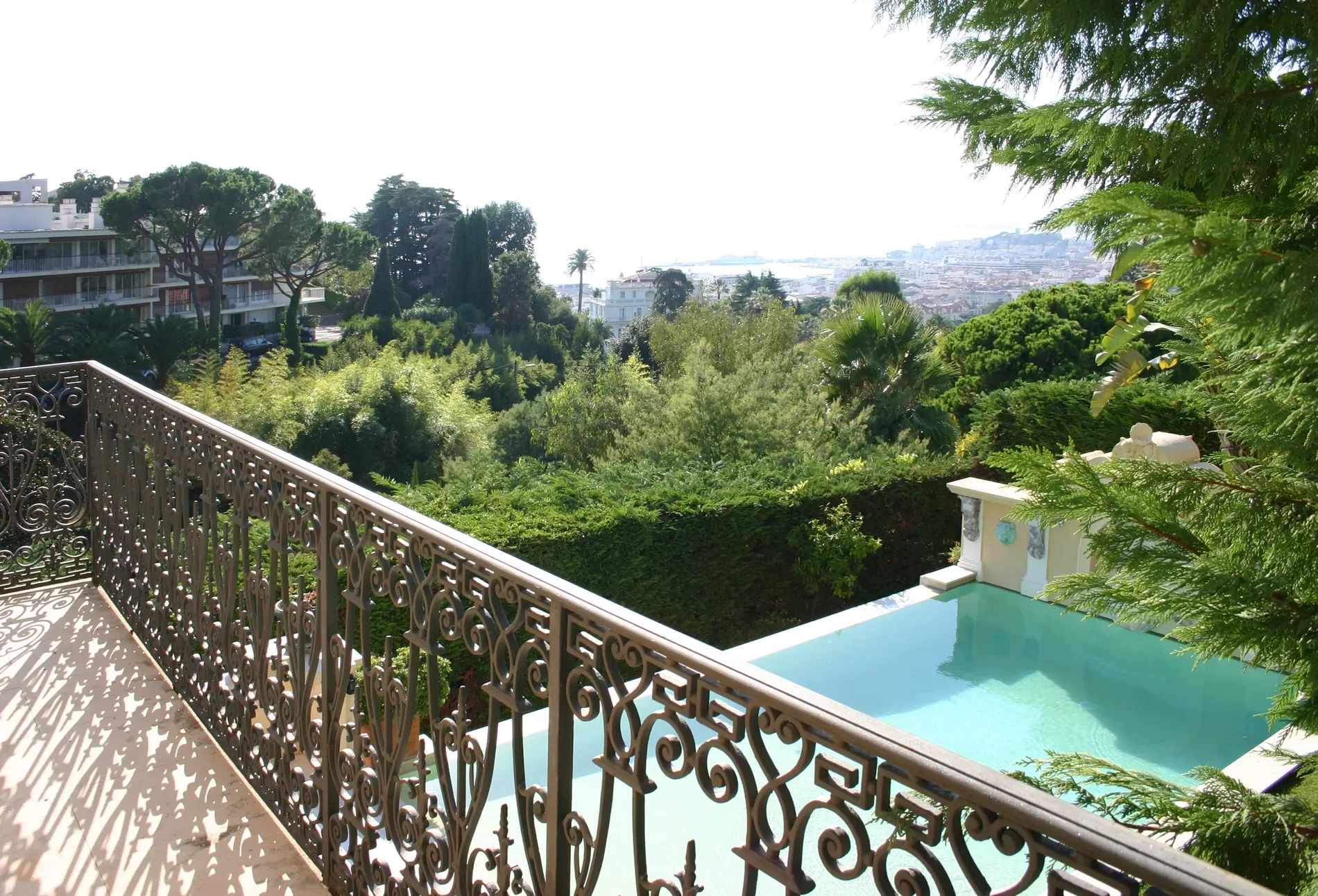 Cannes, France, Cannes, Provence-Alpes-Côte d'Azur, France. - Photo 5