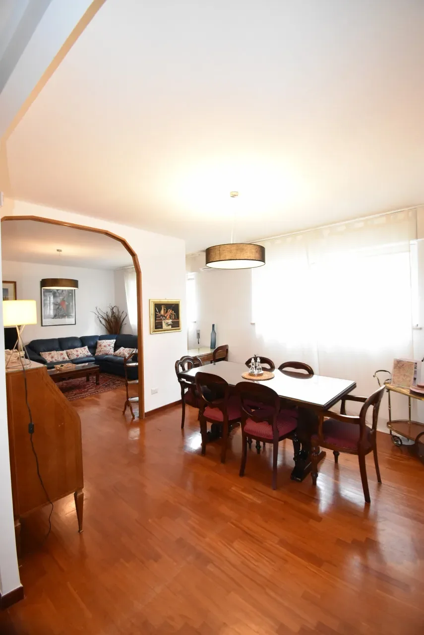 Gallery photo 11