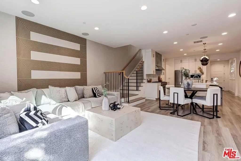 1467 Cardiff Avenue, Los Angeles, California, United States. - Photo 4