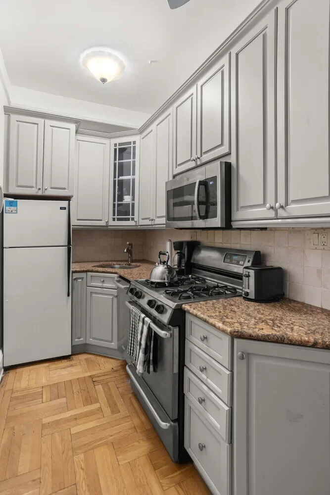 The Capitol, 12 E 87TH ST, New York, New York, United States. - Photo 1