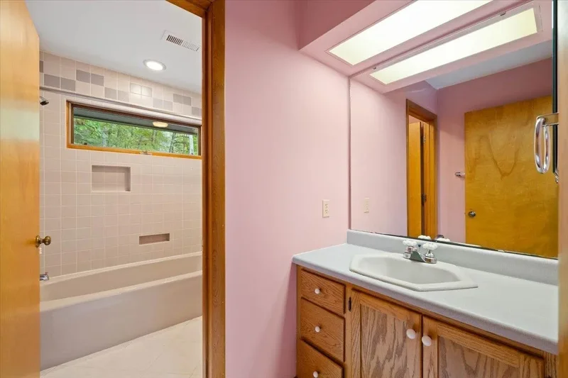 701 Bishop Road, Blacksburg, VA 24060, Blacksburg, Virginia, United States. - Photo 40
