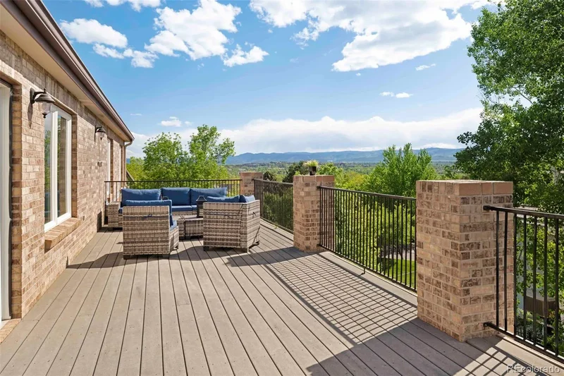 2595 S Harlan Court, Lakewood, Colorado, United States. - Photo 3