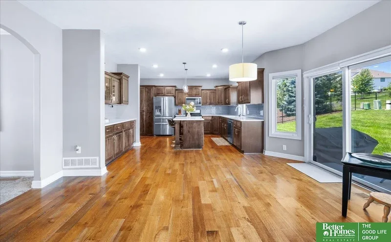 12124 Montauk Drive, Papillion, NE 68046, Papillion, Nebraska, United States. - Photo 9