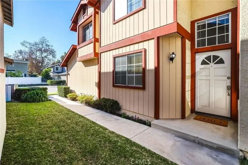 4 Gettysburg, Irvine, California, United States. - Photo 44