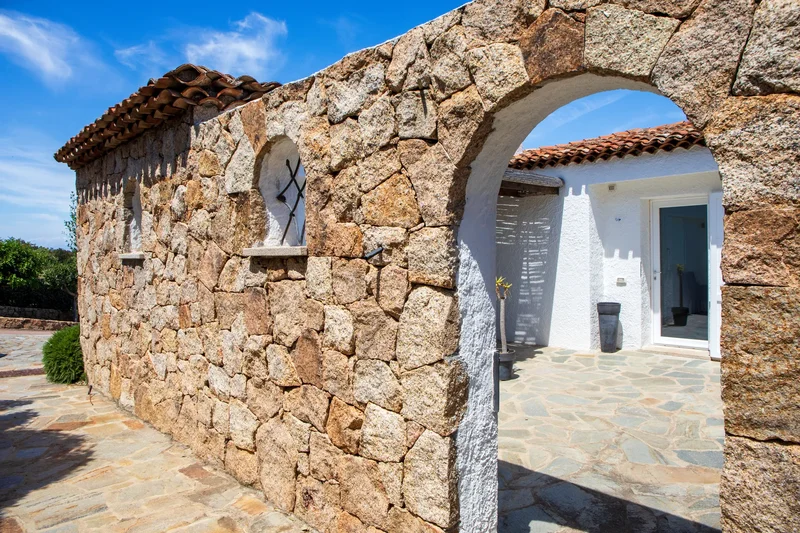 Villa Sole – Just Steps From The Beach, Where Design Meets Nature