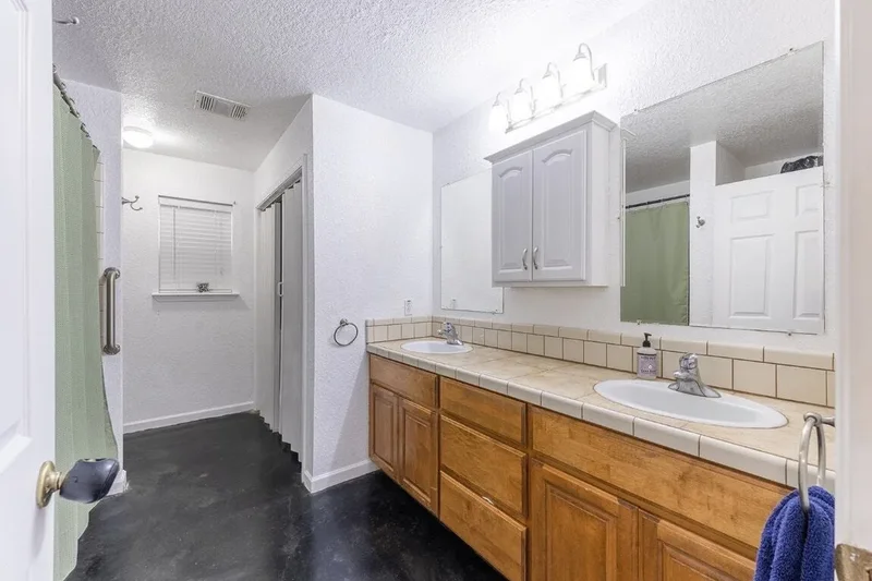 164 Bull Run Road, Cedar Creek, TX 78612, Cedar Creek, Texas, United States. - Photo 39