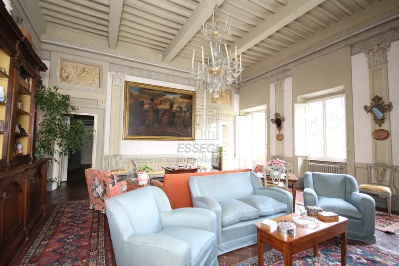 Luxury Villa Villa on sale - Lucca (LU) , Nord