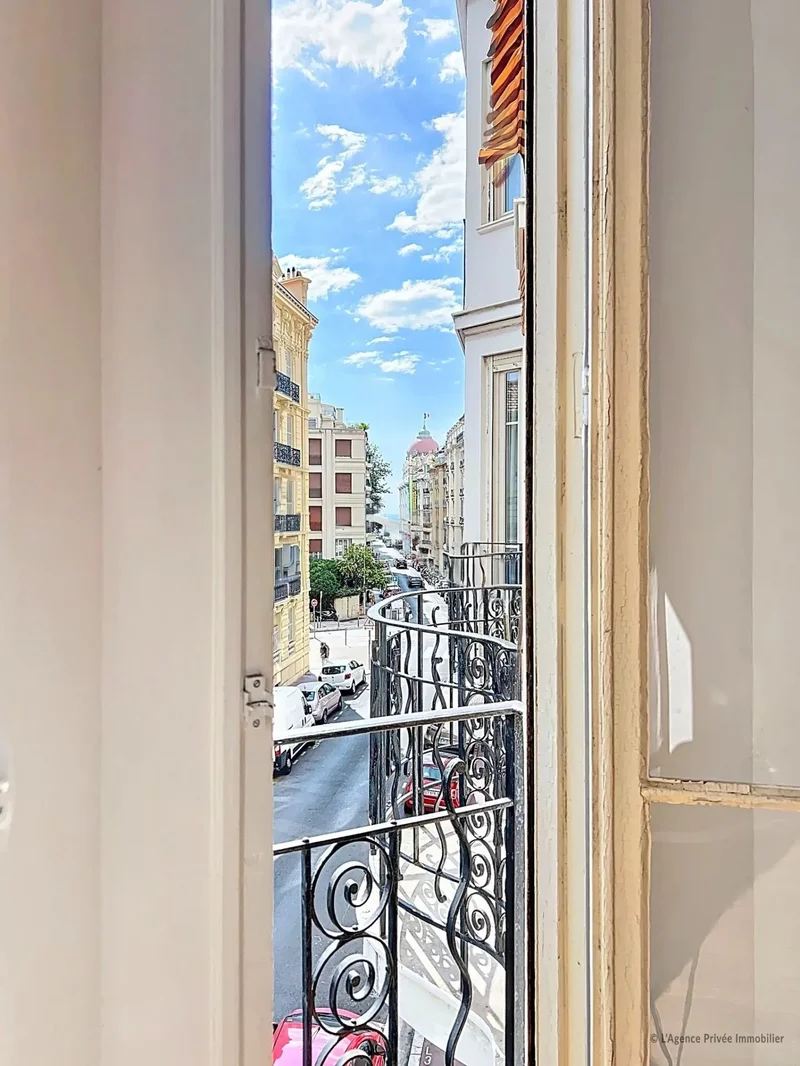Nice, Provence-Alpes-Côte d'Azur, France. - Photo 20