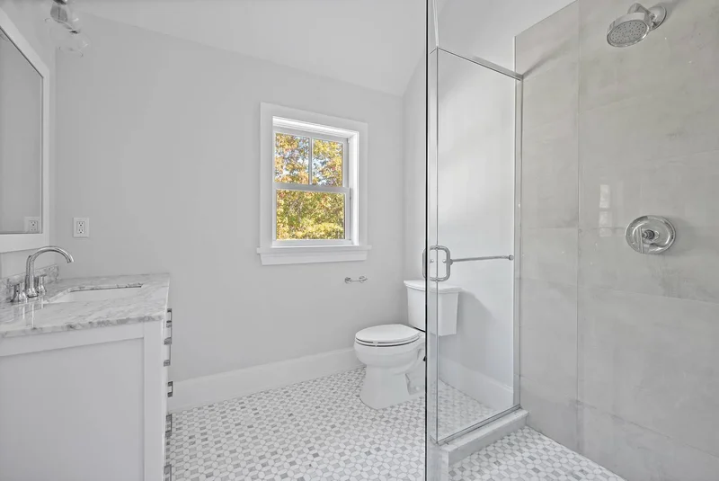 Arbutus Road, Quogue, New York, United States. - Photo 29
