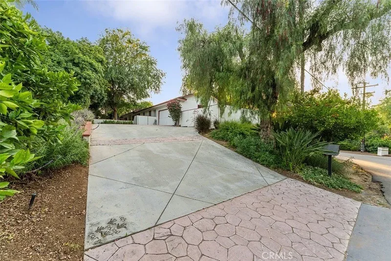 1940 Arroyo Drive, Riverside, CA 92506, Riverside, California, United States. - Photo 45