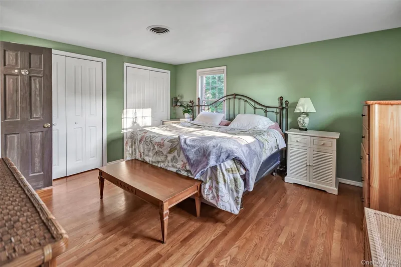 81 Beach Road, Wading River, New York, United States. - Photo 8