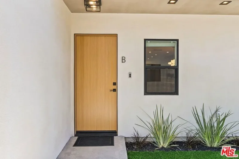 9051 Lucerne Avenue, Culver City, California, United States. - Photo 4