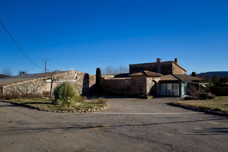 AMPUS, U 83111, Ampus, Provence-Alpes-Côte d'Azur, France. - Photo 2