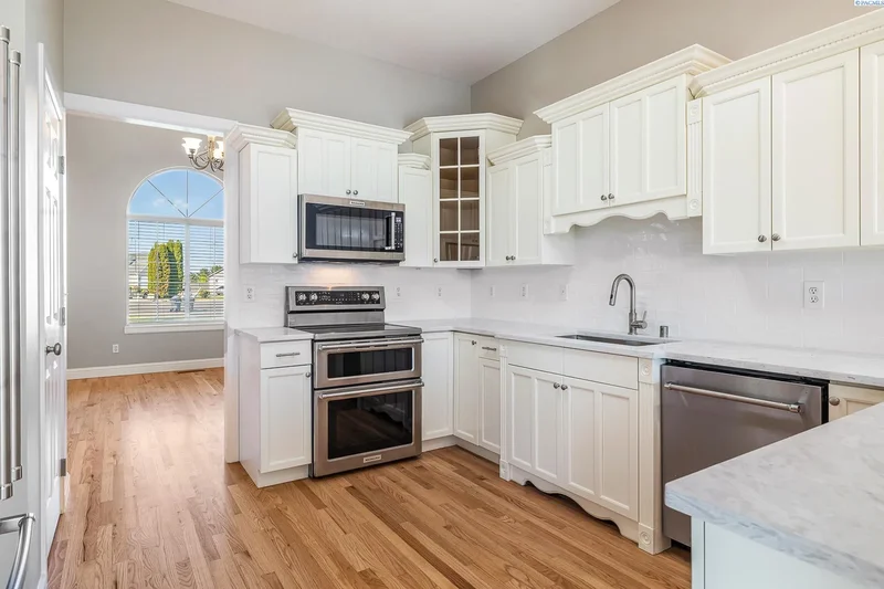 101304 N Billings Ct, West Richland, WA 99353, West Richland, Washington, United States. - Photo 9