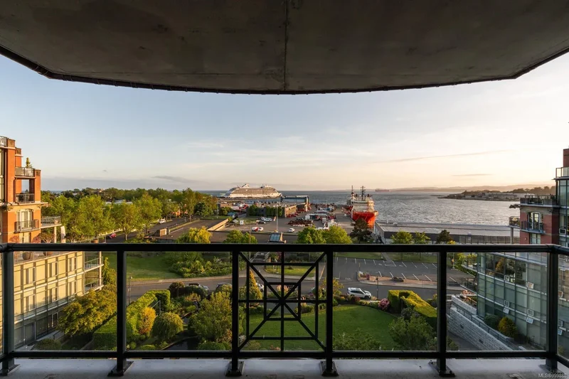 21 Dallas Rd 821, Victoria, British Columbia, Canada. - Photo 11
