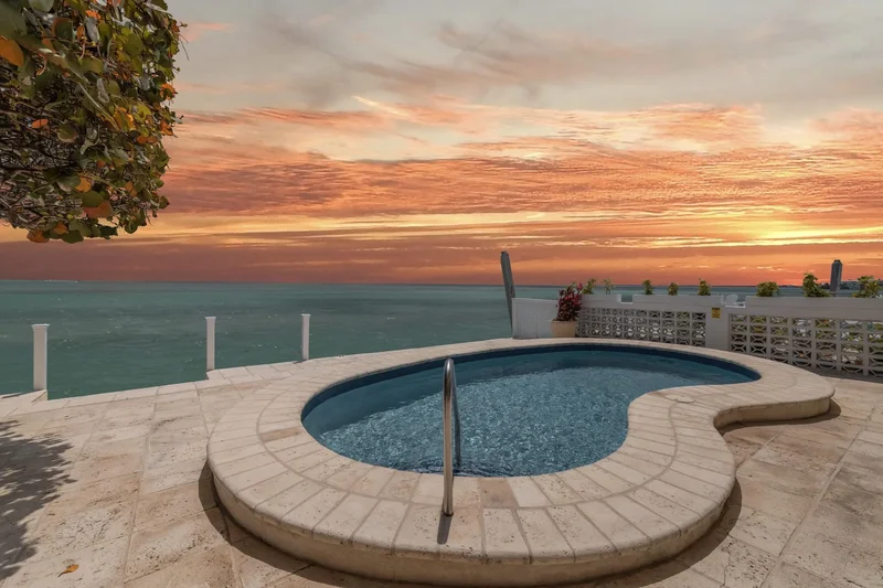 3 Bedrooms Single Family Detached