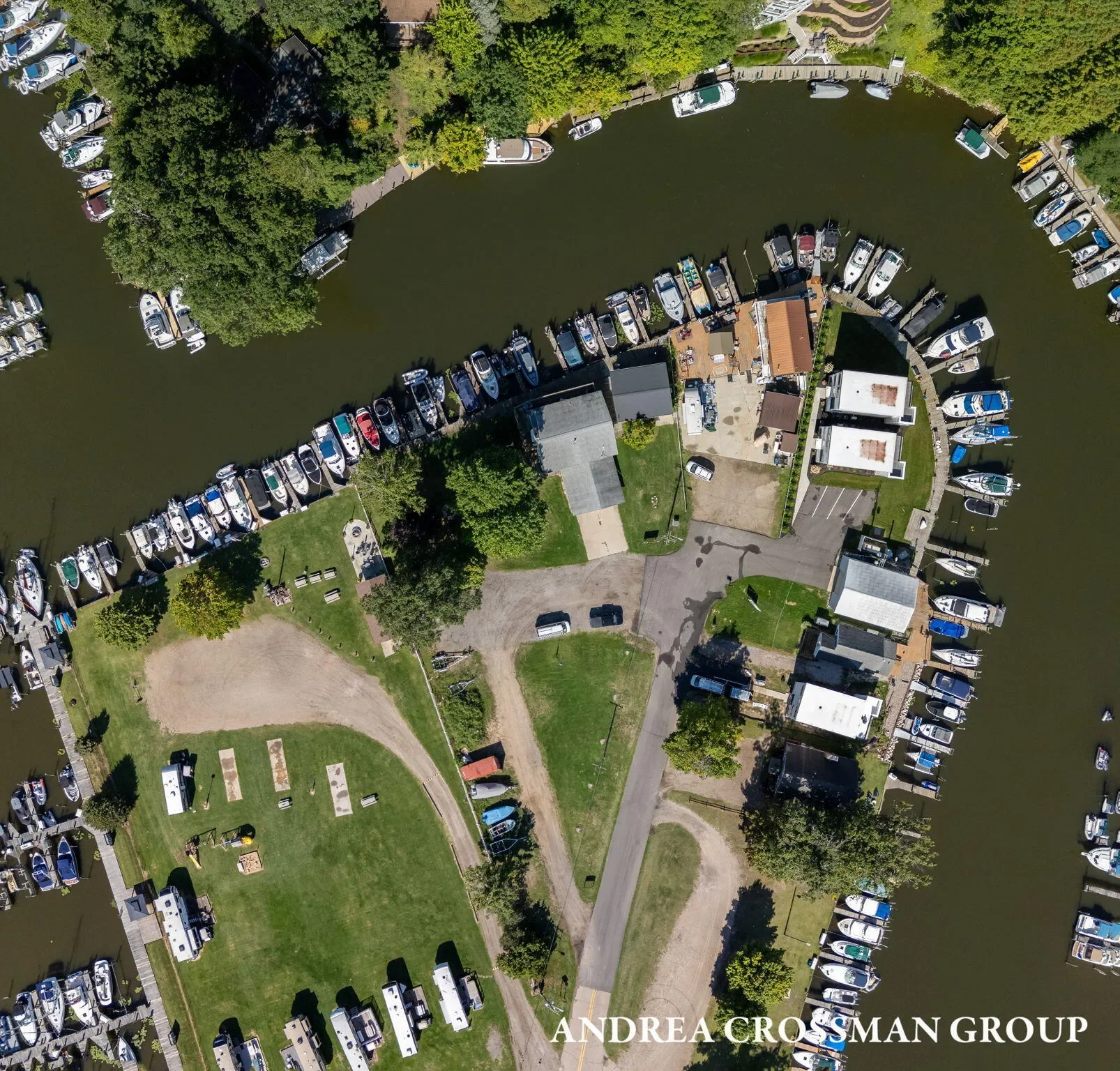 1 N Bailey Avenue , #5, South Haven, MI 49090, South Haven, Michigan, United States. - Photo 5