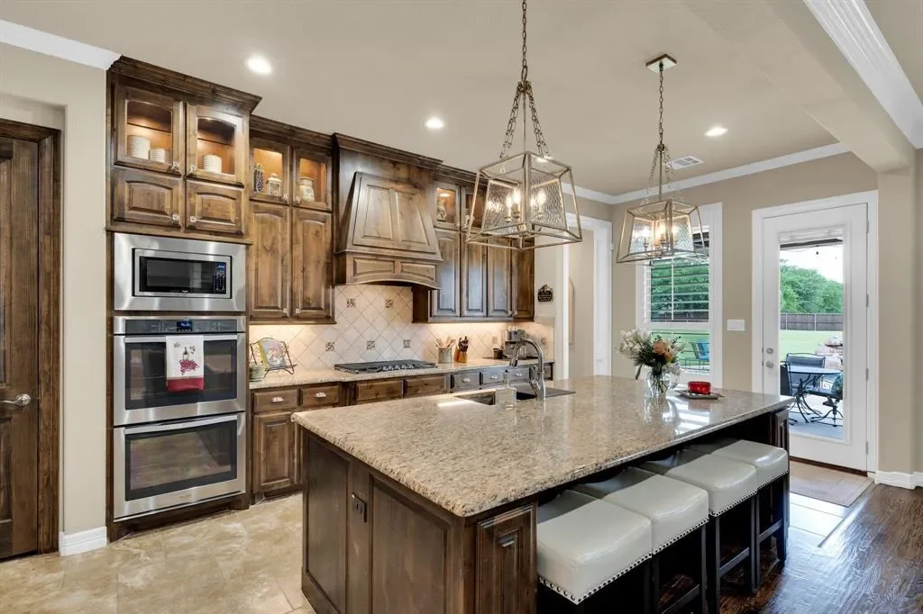5631 Limestone Lane, Midlothian, TX 76065, Midlothian, Texas, United States. - Photo 8