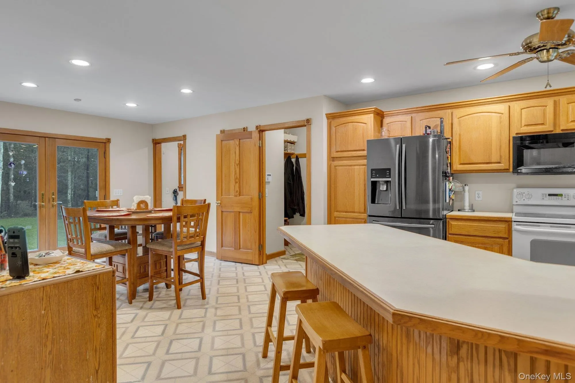 501 Wading River Road, Manorville, New York, United States. - Photo 3