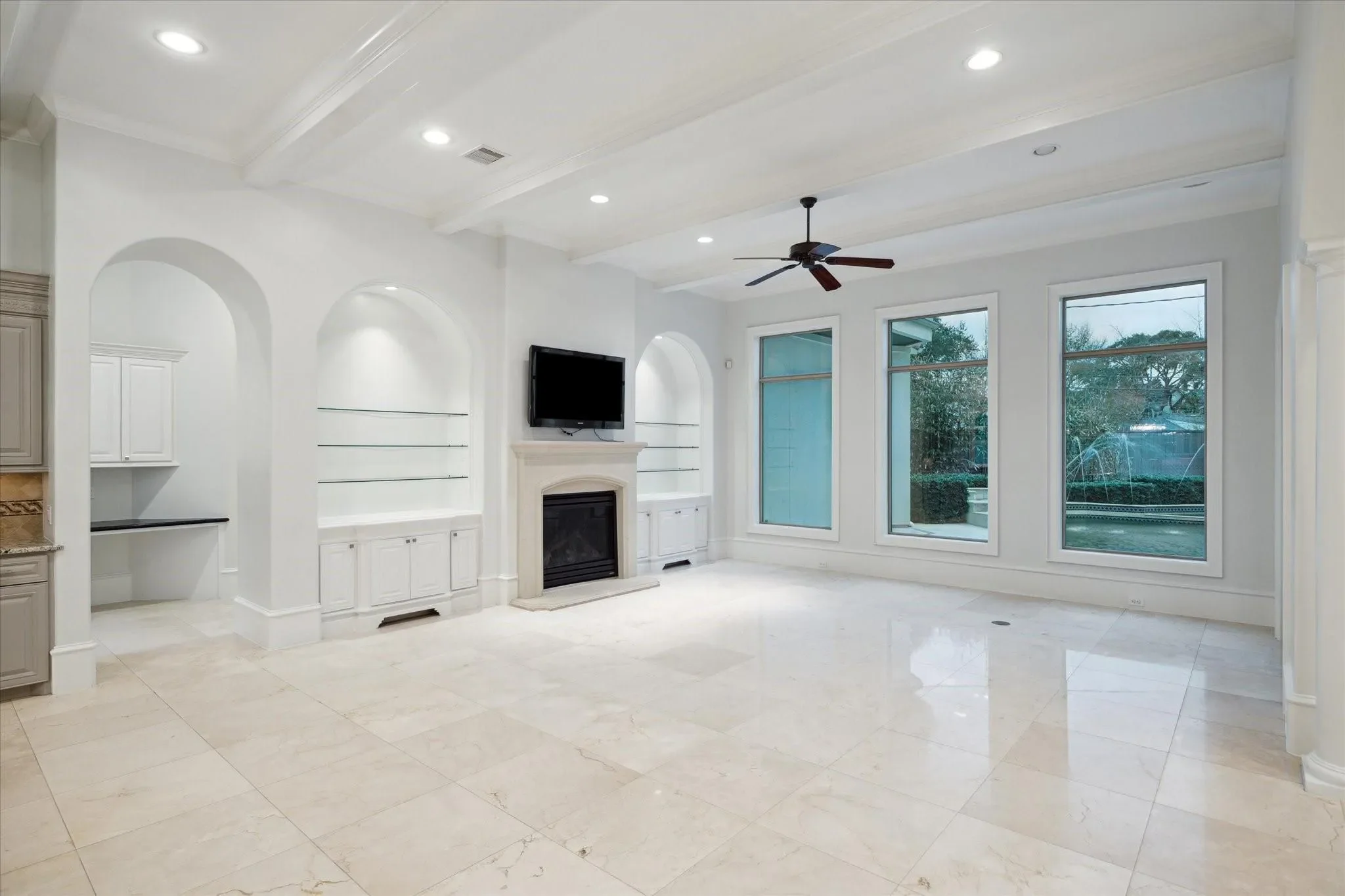 5101 Huckleberry Circle, Houston, Texas, United States. - Photo 16