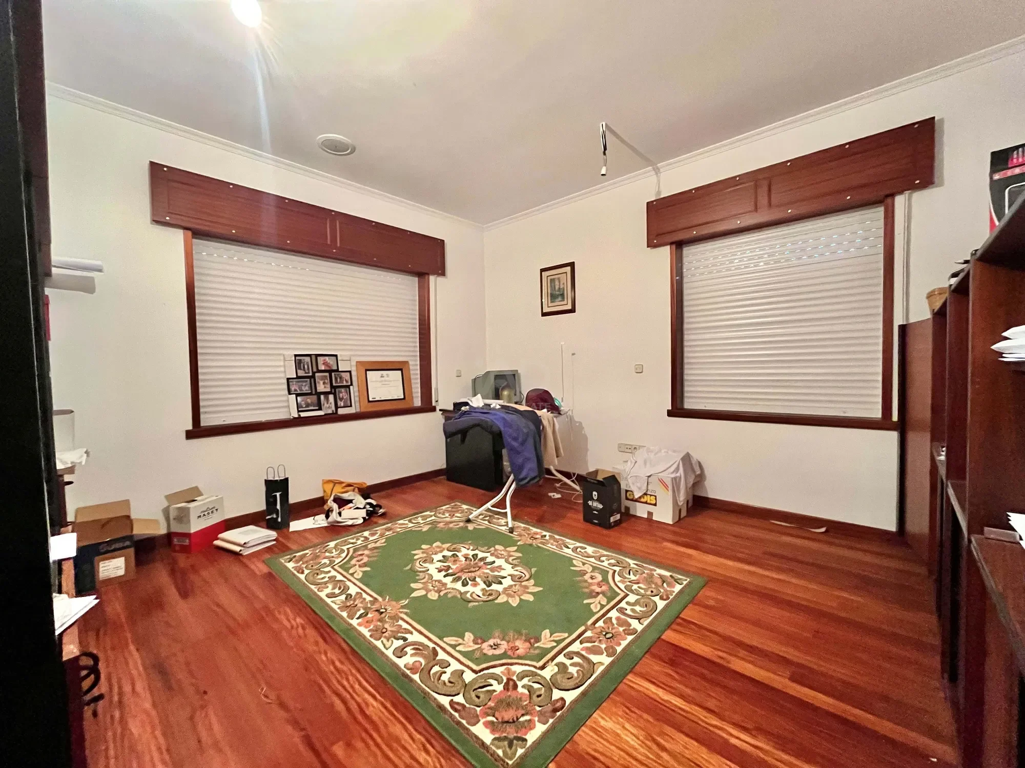 Gallery photo 8