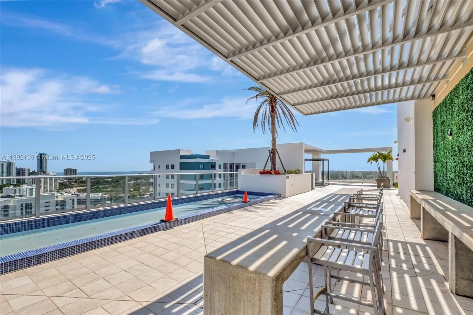1010 SW 2nd Ave 603, Miami, Florida, United States. - Photo 25