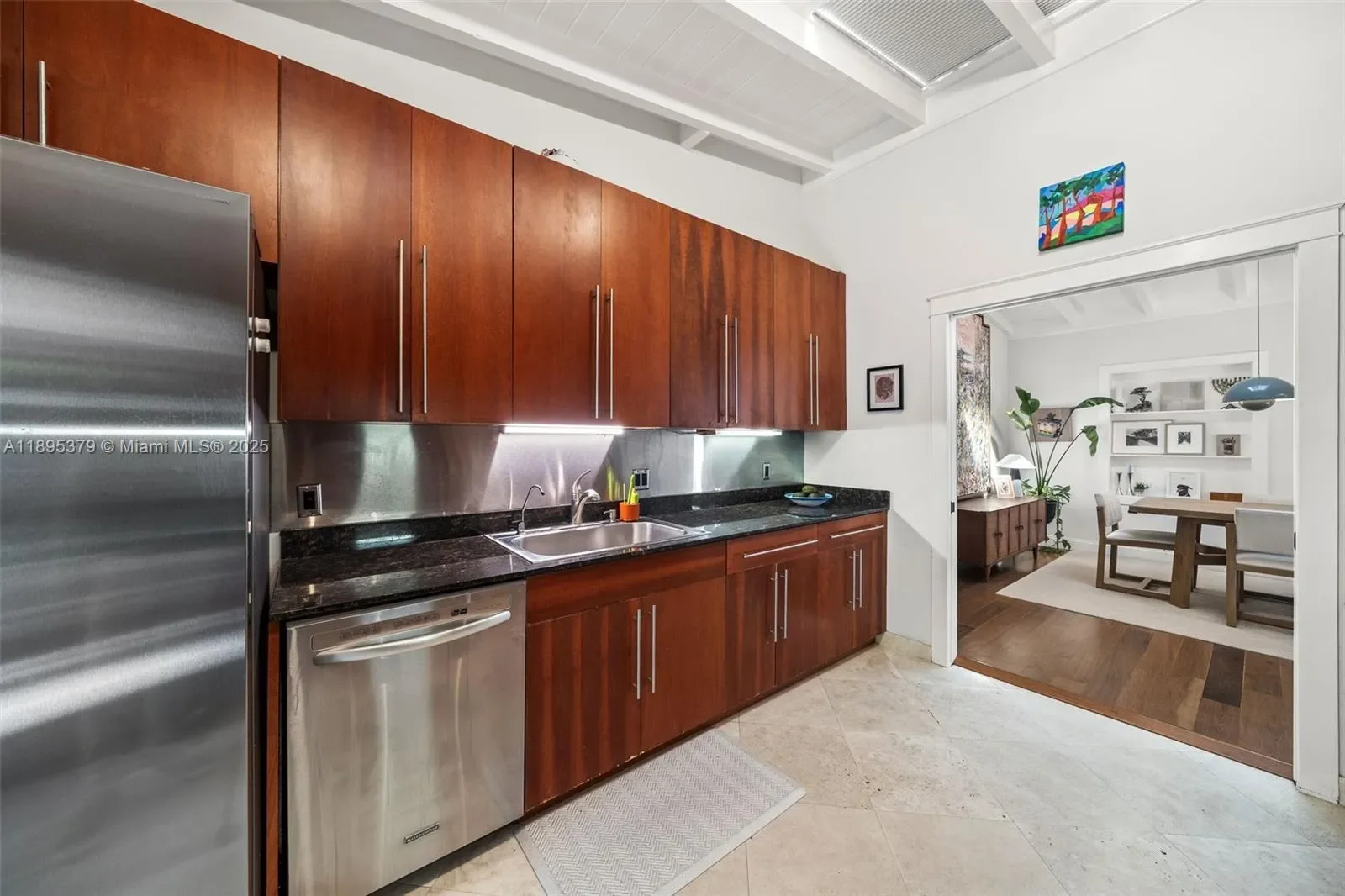 3610 Avocado Ave, Miami, Florida, United States. - Photo 11