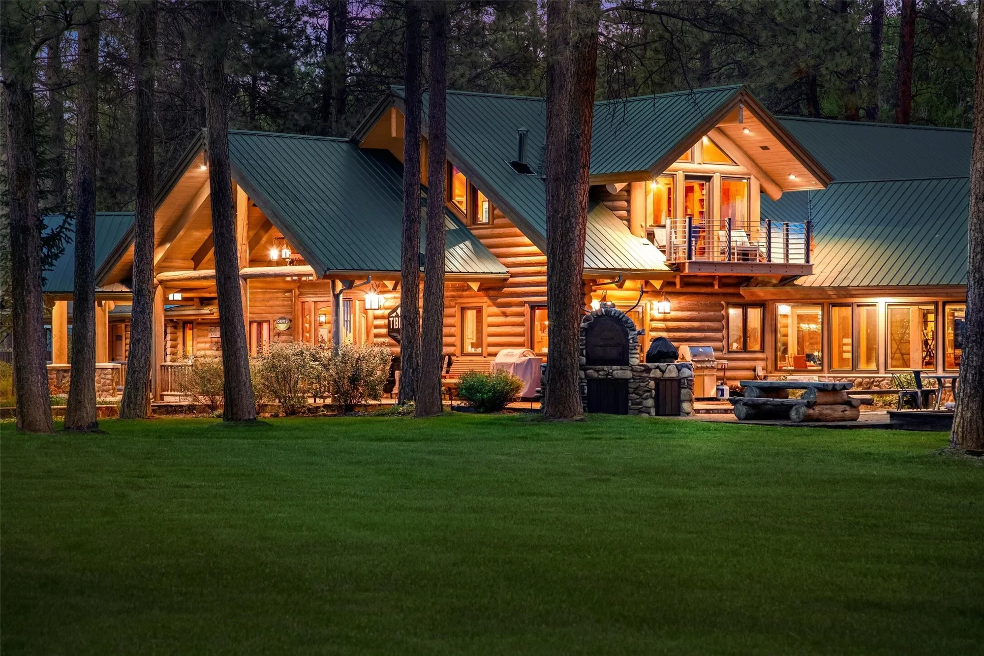24 Russell Drive, Hamilton, Montana, United States. - Photo 3