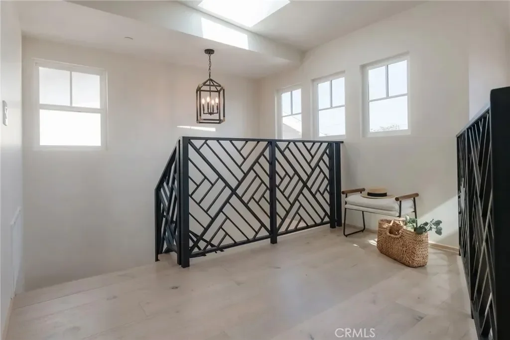 223 S Irena Avenue B, Torrance, California, United States. - Photo 27