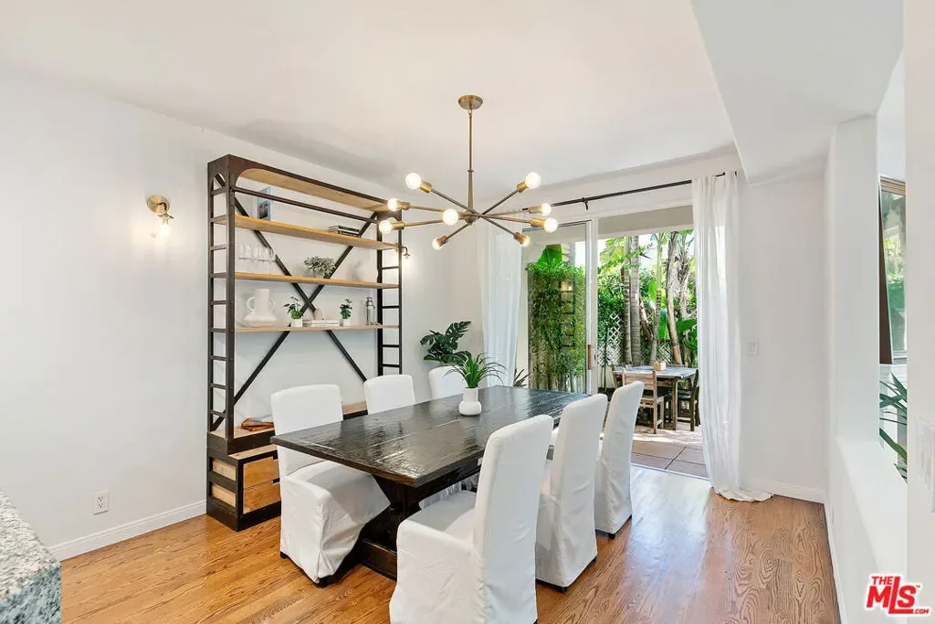 6477 Zuma View Place 125, Malibu, California, United States. - Photo 2
