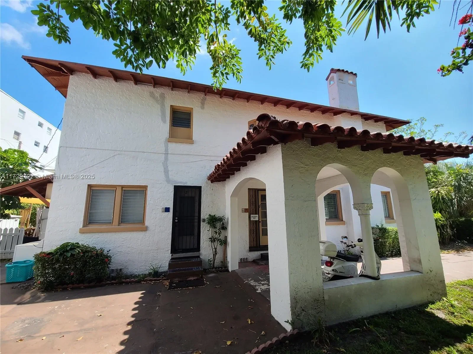 1311 15th Ter, Miami Beach, Florida, United States. - Photo 9