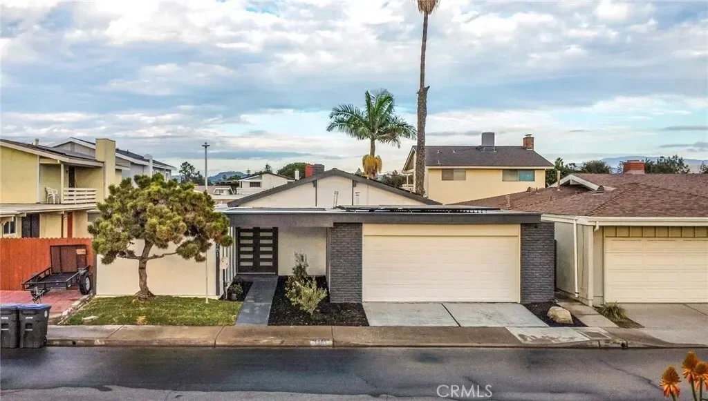 1381 Penrith, Tustin, California, United States. - Photo 4