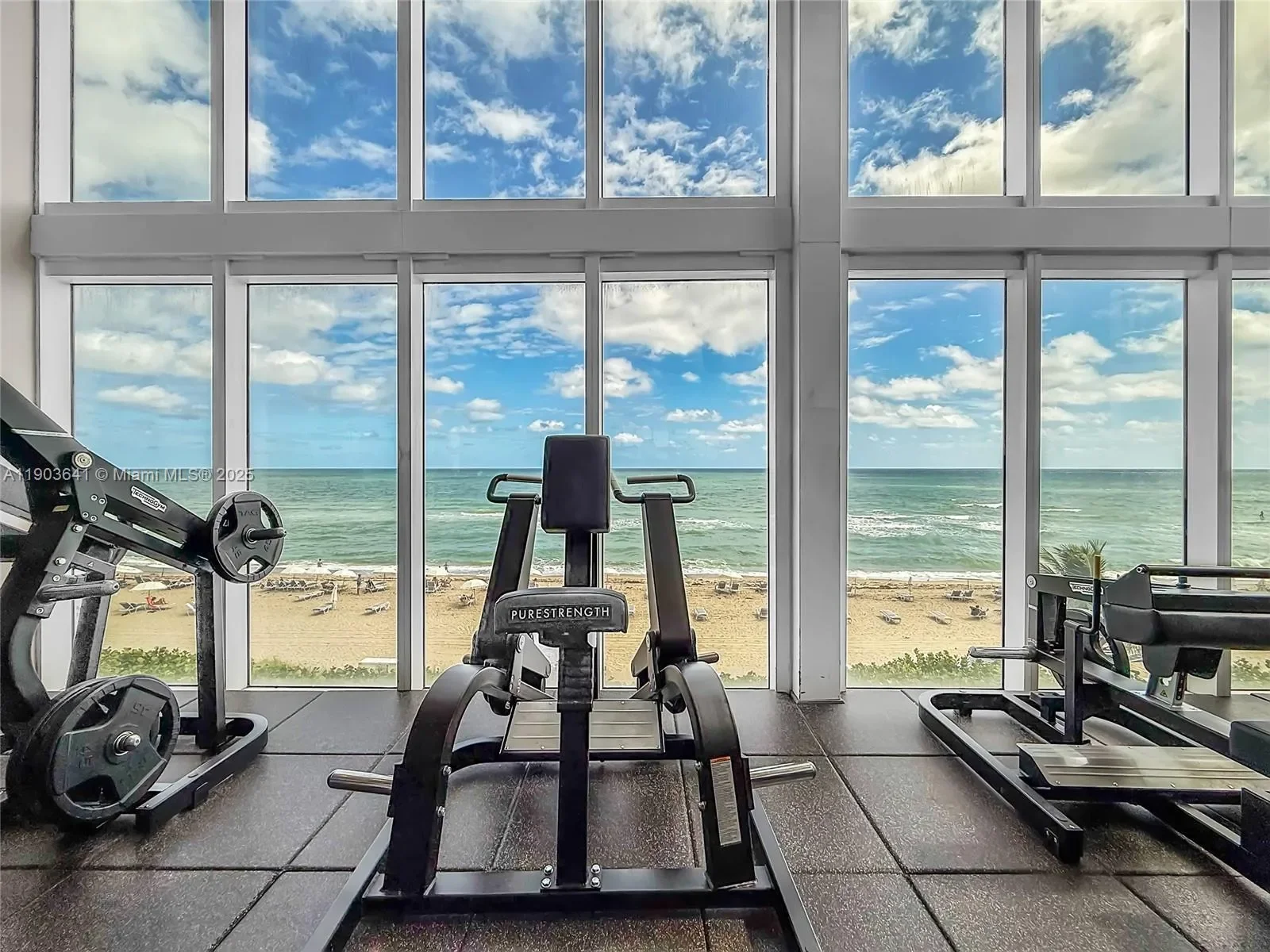 1800 S Ocean Dr 2207, Hallandale Beach, Florida, United States. - Photo 10