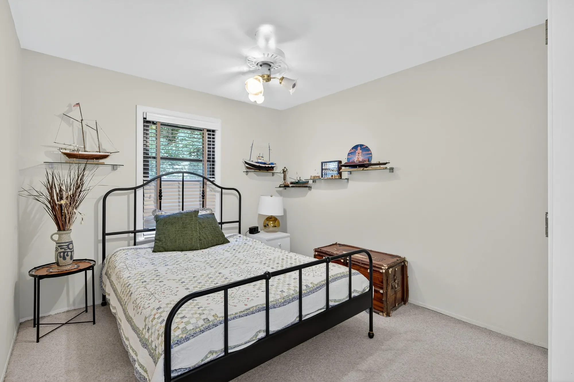 Gallery photo 2