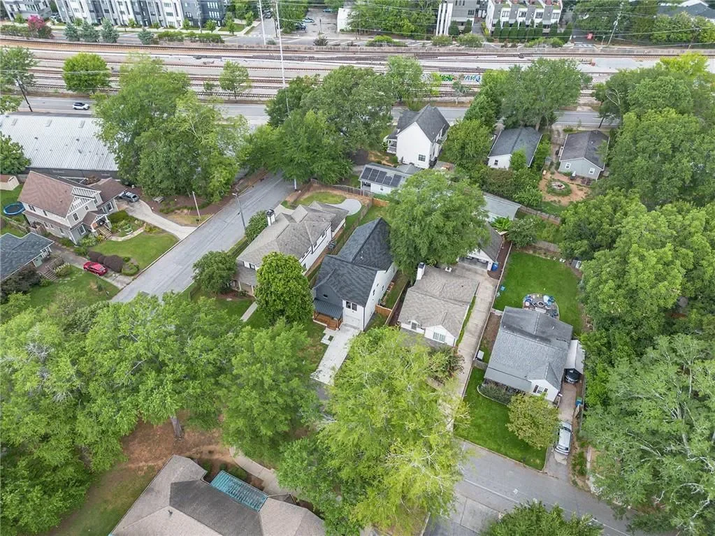 2018 Presley Way NE, Atlanta, Georgia, United States. - Photo 55