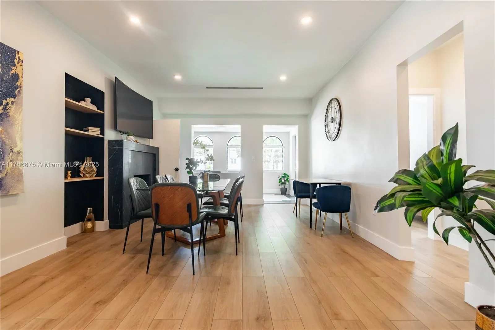 2360 SW 12th St, Miami, Florida, United States. - Photo 6