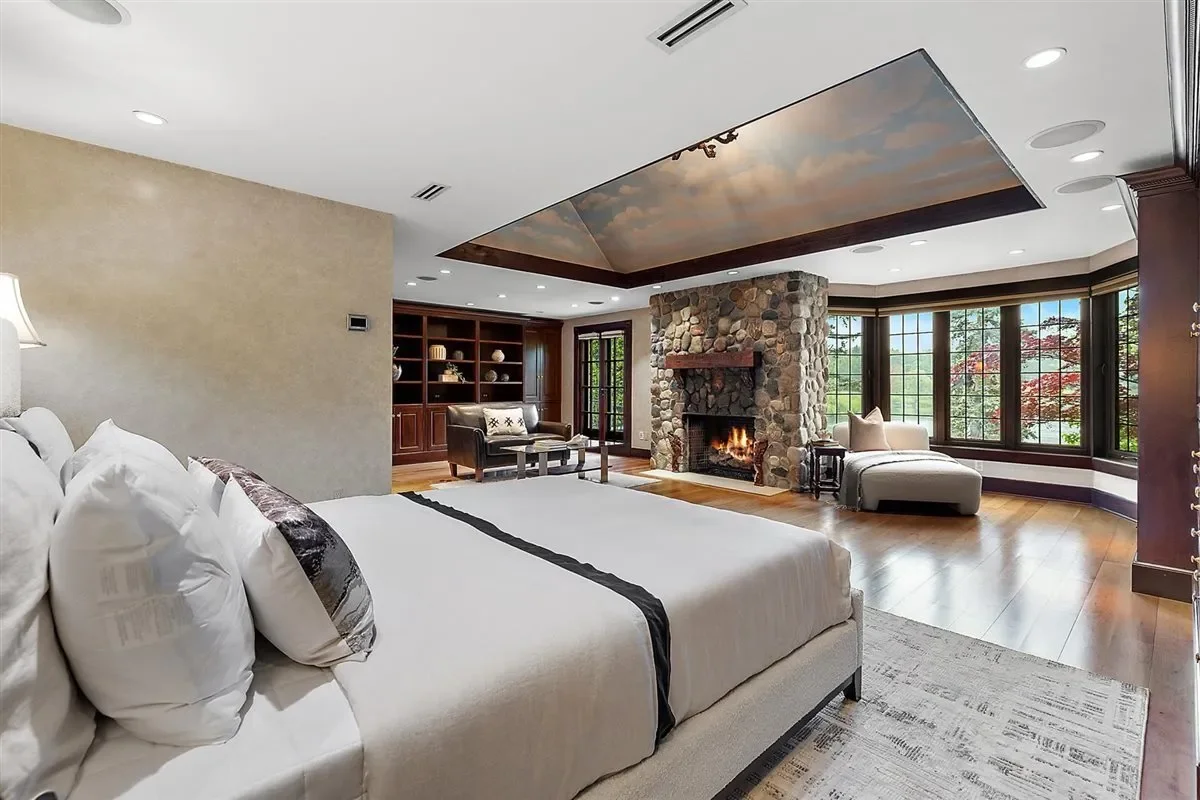 490 East Long Lake Road, Bloomfield Hills, Michigan, United States. - Photo 33