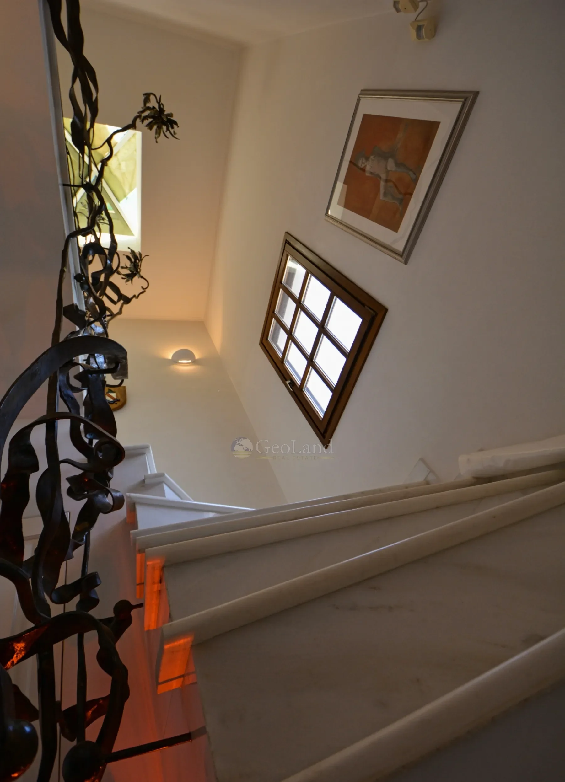Gallery photo 4