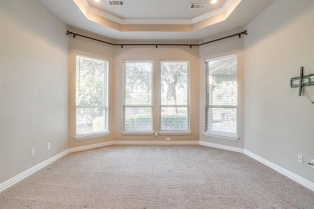 9549 Dickson Road, Fort Worth, Texas, United States. - Photo 18
