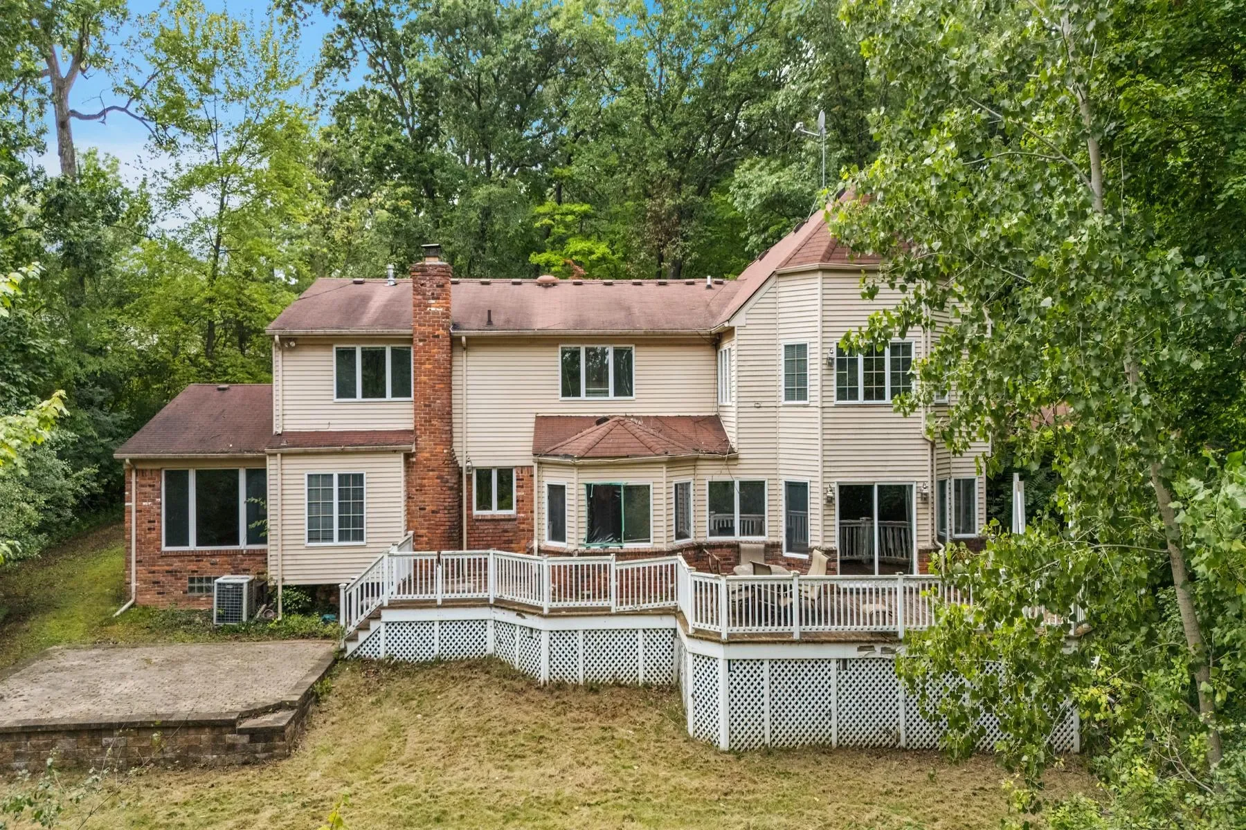 280 Canterbury Road, Bloomfield Hills, MI 48304, Bloomfield Hills, Michigan, United States. - Photo 32