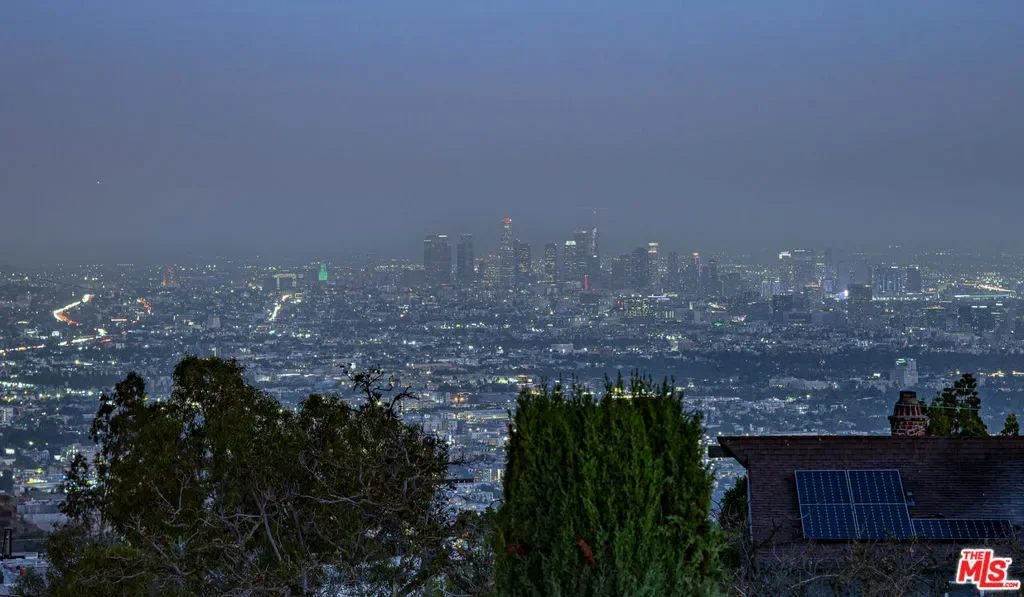 2125 Kew Drive, Los Angeles, California, United States. - Photo 22
