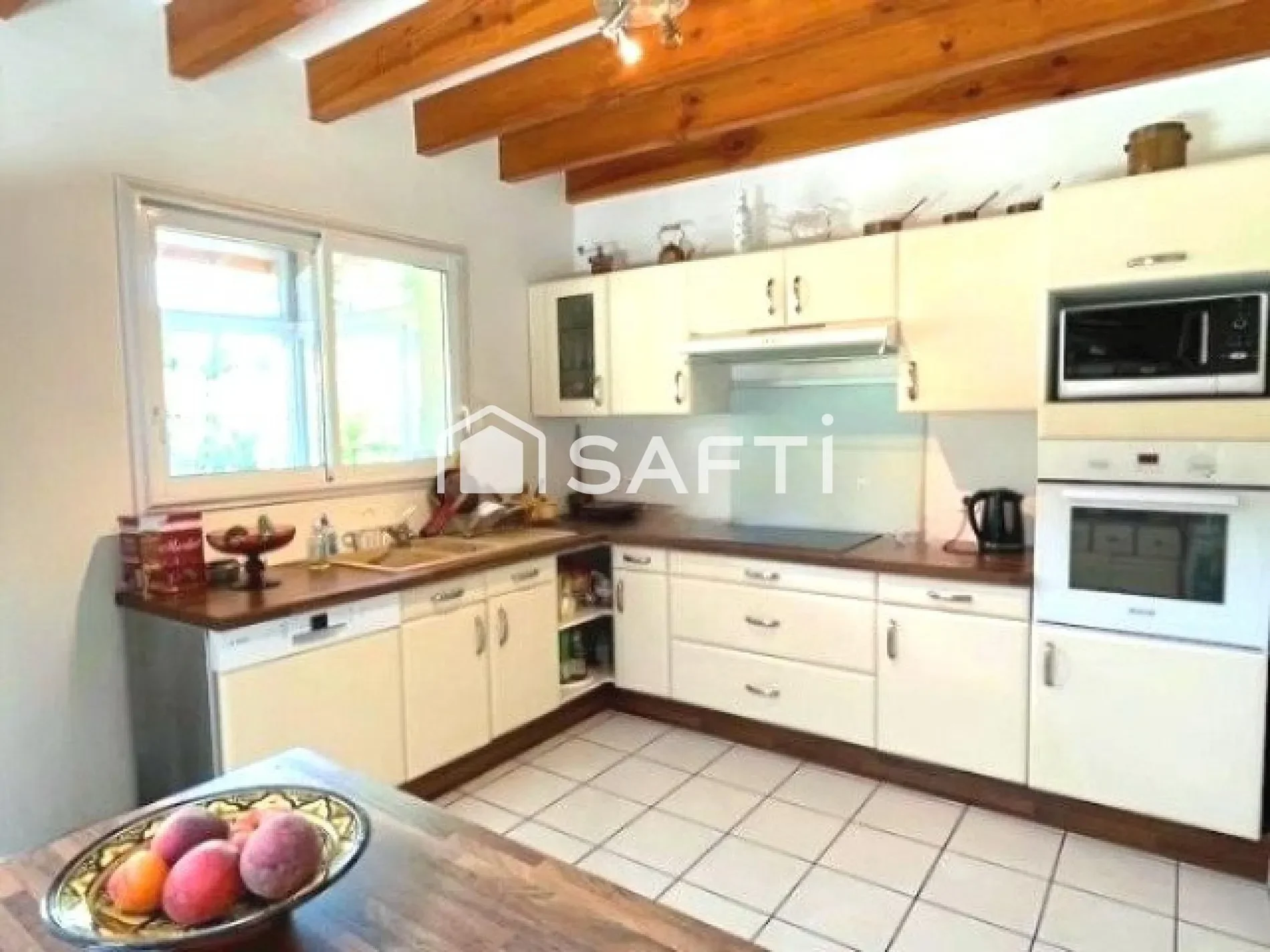 Gallery photo 2