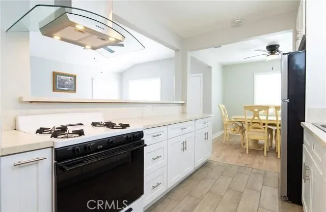 1241 W 89th st, Los Angeles, CA 90044, Los Angeles, California, United States. - Photo 15