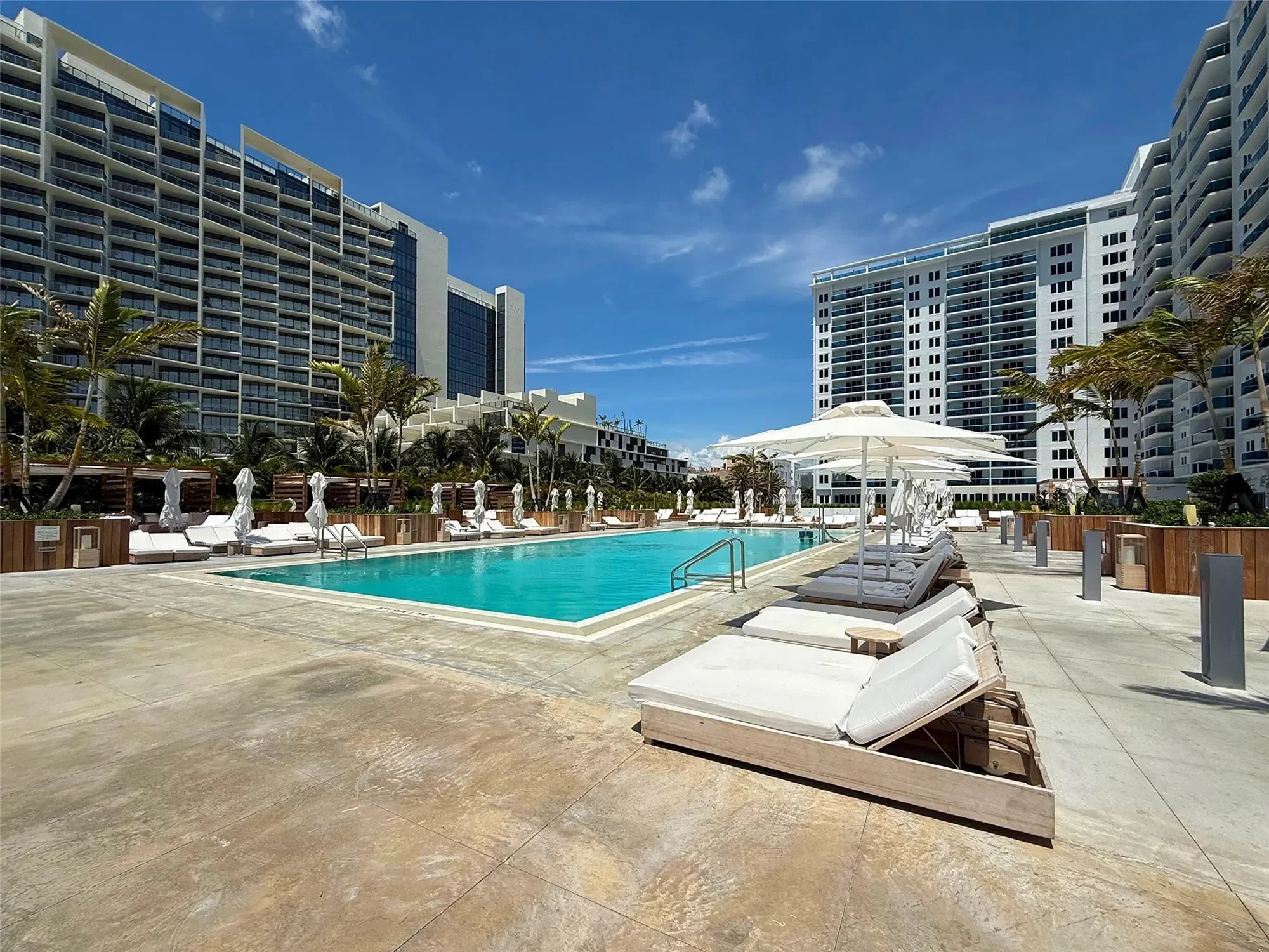 2301 Collins Ave 838, Miami Beach, Florida, United States. - Photo 19